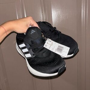 Adidas Pureboost 22 Training Shows